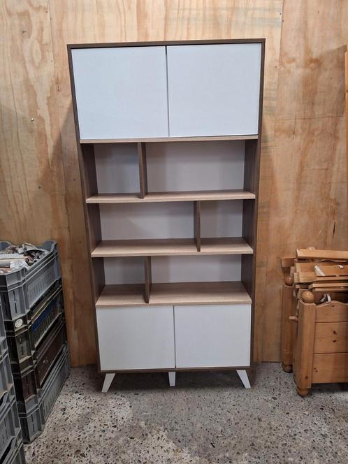 Boekenkast boeken kast modern wit blank, Huis en Inrichting, Kasten | Boekenkasten, Gebruikt, 50 tot 100 cm, 150 tot 200 cm, 25 tot 50 cm