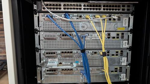 Cisco 2921, Computers en Software, Routers en Modems, Gebruikt, Router, Ophalen