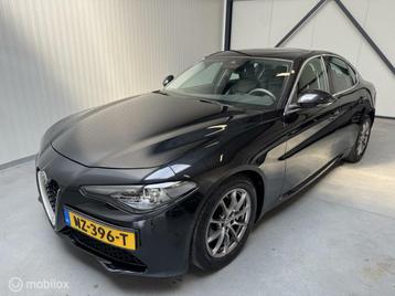 Alfa Romeo Giulia 2.2d Lage Kilometerstand beschikbaar voor biedingen