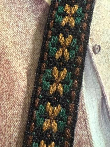 Tresband - Gebreid Band van Acryl beschikbaar voor biedingen