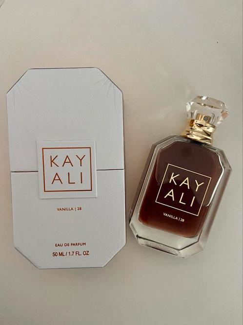 Kayali vanilla 28 - 50ml, Sieraden, Tassen en Uiterlijk, Uiterlijk | Parfum, Zo goed als nieuw, Ophalen