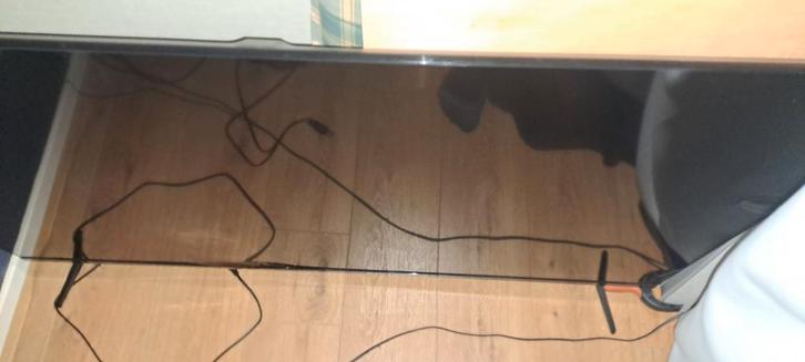 Sharp smart TV (8mnd gebruikt) - Schermschade 120 cm, Witgoed en Apparatuur, Onderdelen en Toebehoren, Zo goed als nieuw, Ophalen