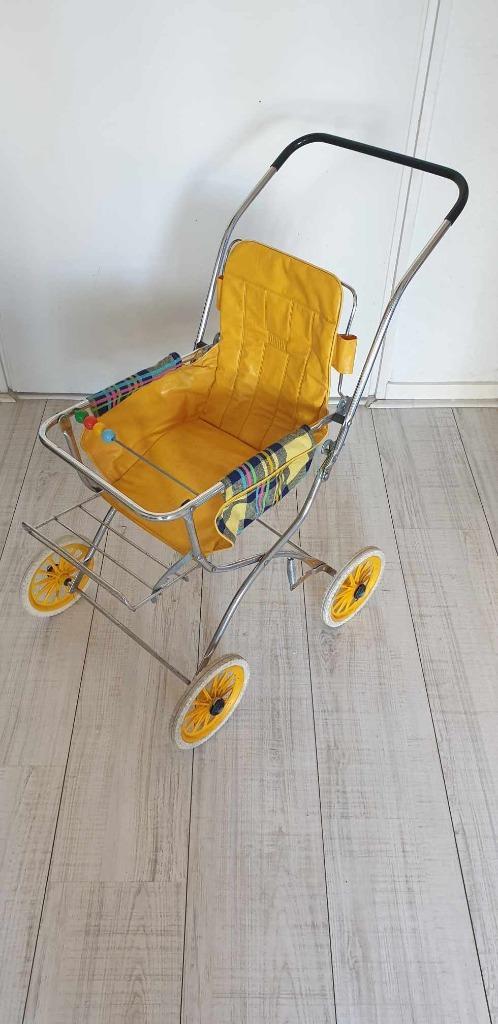 Leuke ouderwetse poppenwagen bayer, Kinderen en Baby's, Speelgoed | Poppen, Gebruikt, Overige typen, Ophalen of Verzenden