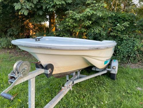 Cleverboy 400 sloep (opknapper!), Watersport en Boten, Vis- en Consoleboten, Zo goed als nieuw, 10 tot 30 pk, 3 tot 6 meter, Benzine