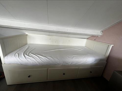 Hemnes bed van Ikea (80x200 cm), Huis en Inrichting, Slaapkamer | Slaapbanken, Gebruikt, 80 cm, 200 cm, Tweepersoons, Wit, Ophalen of Verzenden