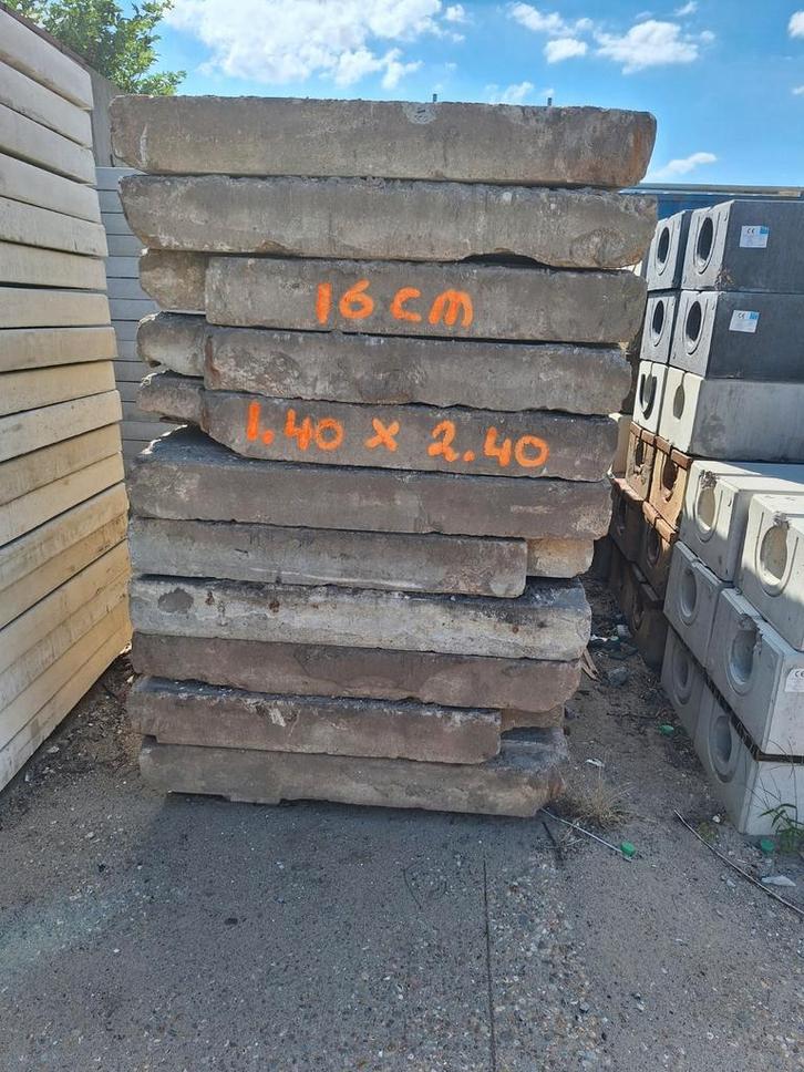 Betonplaten 1.40 x 2.40.  16cm.  Gratis bezorging!, Tuin en Terras, Terrasdelen en Vlonders, Gebruikt, Hout, Ophalen of Verzenden