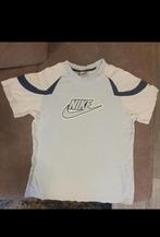 t-shirt, Kinderen en Baby's, Kinderkleding | Maat 152, Ophalen of Verzenden, Zo goed als nieuw, Shirt of Longsleeve, Nike