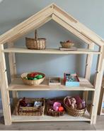 Antroposofische kast van Petit Puk, Ophalen, Zo goed als nieuw, 50 tot 70 cm, 105 cm of meer