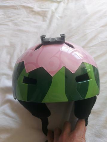 Bern helm L/Xl ( valt redelijk klein uit) beschikbaar voor biedingen