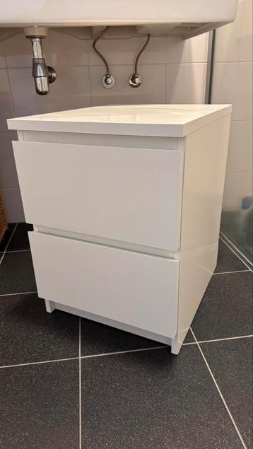IKEA MALM ladekastje beschikbaar voor biedingen