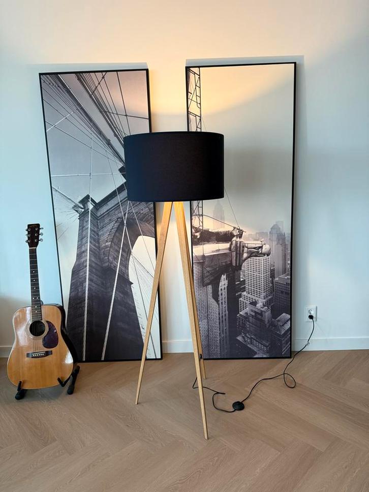 Zuiver Tripod Wood Vloerlamp - Zo Goed Als Nieuw, Huis en Inrichting, Lampen | Vloerlampen, Zo goed als nieuw, 150 tot 200 cm
