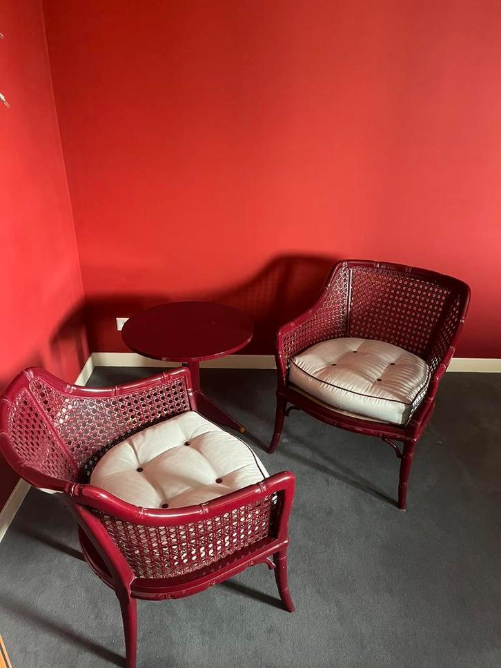 Vintage Giorgetti stoelen (met tafeltje), Huis en Inrichting, Banken | Sofa's en Chaises Longues, Zo goed als nieuw, Eenpersoons