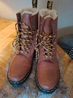 Stoere gevoerde Dr Martens, maat 40 zgan, Kleding | Dames, Schoenen, Bruin, Verzenden, Dokter Martens, Zo goed als nieuw