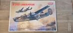 B-24D Liberator Academy 1:72 kitnr. 1692, Overige merken, 1:72 tot 1:144, Ophalen of Verzenden, Zo goed als nieuw