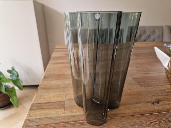 Iittala Alvar Aalto Collection Vaas 251mm donkergrijs, Huis en Inrichting, Woonaccessoires | Vazen, Zo goed als nieuw, Overige kleuren
