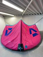 Duotone EVO SLS 9m 2025 + Trust Bar, Watersport en Boten, Kitesurfen, 9 m², Geen board, Ophalen of Verzenden, Zo goed als nieuw