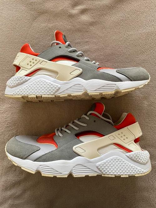 Te Koop: Nike Air Huarache “ I. D .”, maat 48,5, Kleding | Heren, Schoenen, Zo goed als nieuw, Sneakers of Gympen, Overige kleuren