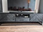 Zwart Visgraat TV Meubel Mangohout - Zo Goed Als Nieuw, Ophalen, 150 tot 200 cm, Zo goed als nieuw, Metaal