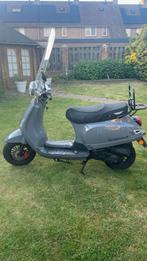 DJJD cashmere nardo Grey, Fietsen en Brommers, Snorfietsen en Snorscooters, Gebruikt, Benzine, Ophalen, Overige merken