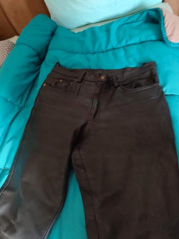 Lederen broek maat 36 Amerikaanse maat beschikbaar voor biedingen