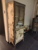 Vintage Apothekerskast Dokterskast Vitrinekast Antiek Oud, Antiek en Kunst, Antiek | Meubels | Kasten, Ophalen