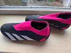 Adidas voetbalschoenen met scheenbeschermes, Sport en Fitness, Voetbal, Maat XS of kleiner, Schoenen, Ophalen of Verzenden, Zo goed als nieuw