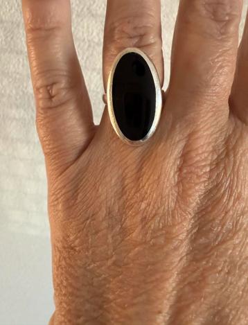 R219/ Zilveren Grote ONYX ring 17 3/4 beschikbaar voor biedingen