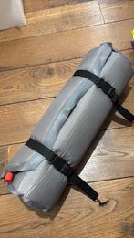 McKinley Slaapmat zelf opblaasbaar self inflatable matras, Ophalen of Verzenden, Zo goed als nieuw, 1-persoons
