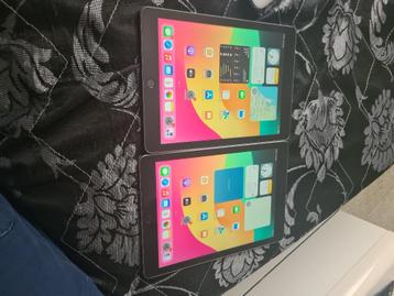 2 x ipad 6th gen 32GB beide in nieuwstaat spacegey beschikbaar voor biedingen