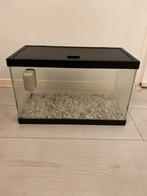 Klein vissen Aquarium of kweekbak, Dieren en Toebehoren, Vissen | Aquaria en Toebehoren, Ophalen of Verzenden, Zo goed als nieuw