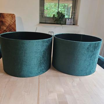 Mooie groene lampenkappen beschikbaar voor biedingen