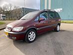 Opel Zafira 2.2 16V AUT 2002 Rood, Auto's, Opel, 74 €/maand, 4 cilinders, 7 stoelen, Zafira