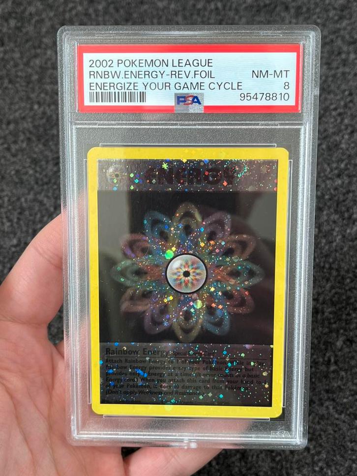 Pokémon PSA 8 Rainbow Energy Reverse holo - Pokemon league, Hobby en Vrije tijd, Verzamelkaartspellen | Pokémon, Zo goed als nieuw