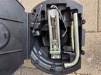 Krik set vw polo 2005 en reserve band 5x100, Ophalen, Zo goed als nieuw, Schaarkrik