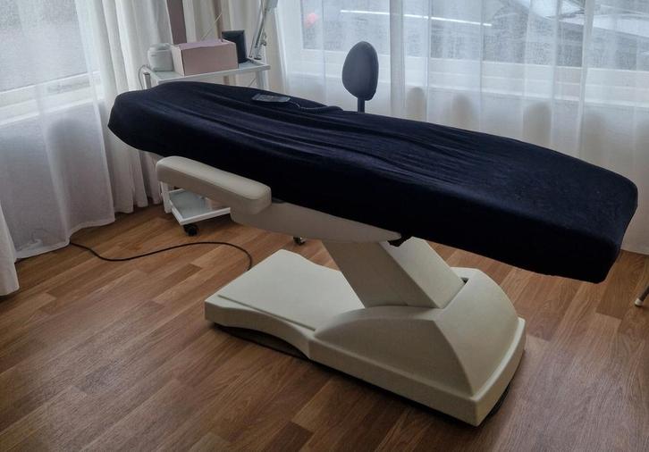 Elektrische behandelstoel, Huis en Inrichting, Stoelen, Gebruikt, Ophalen