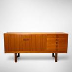 Vintage sideboard / dressoir uit Zweden, 150 tot 200 cm, ?, Zo goed als nieuw, 25 tot 50 cm