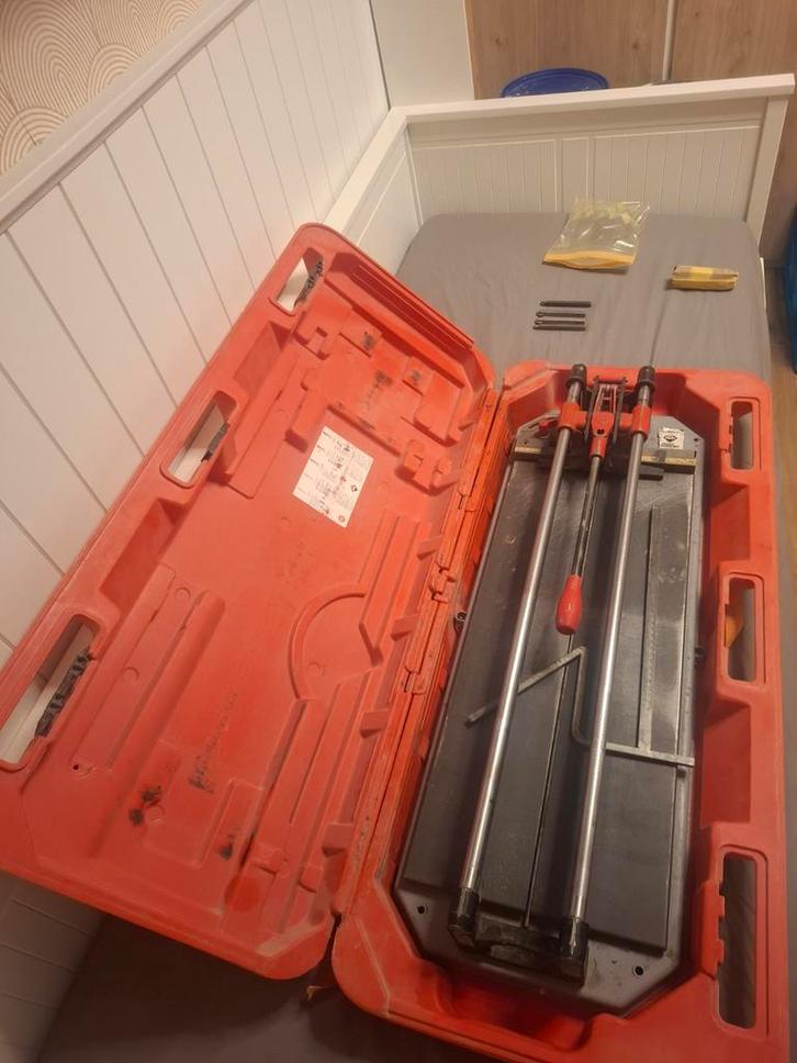 RUBI TX-700 Tegelsnijder met koffer en extra snijwieltjes, Doe-het-zelf en Verbouw, Gereedschap | Handgereedschap, Gebruikt, Ophalen