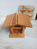 Houten alpenhuisje, Verzamelen, Poppenhuizen en Toebehoren, Ophalen of Verzenden, Gebruikt, Poppenhuis