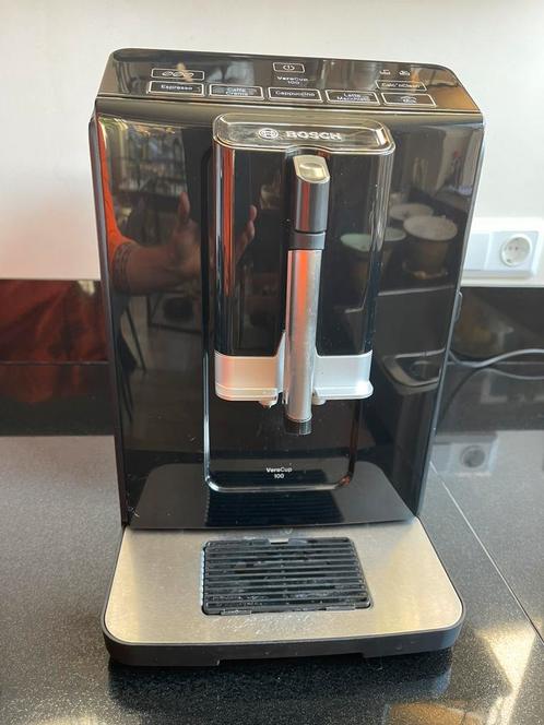 Koffiezetapparaat/ Espressomachine Bosch Verocup 100, Witgoed en Apparatuur, Koffiezetapparaten, Gebruikt, Koffiebonen, Koffiemachine