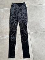 Zara zwarte fluwelen legging maat S, Legging, Maat 36/38 (S), Ophalen of Verzenden, Zo goed als nieuw