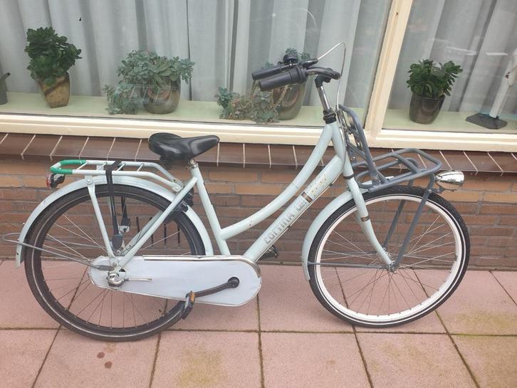 Meisjefiets Cortina 26 inch 3 versn, Fietsen en Brommers, Fietsen | Dames | Damesfietsen, Gebruikt, Overige merken, (Extra) lage instap