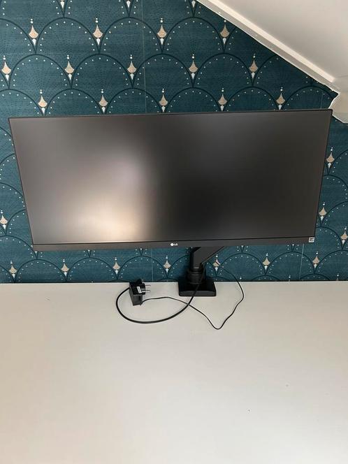 Monitor LG Ultrawide 29 Inch, incl monitorarm, Computers en Software, Monitoren, Zo goed als nieuw, 61 t/m 100 Hz, Ultrawide, IPS