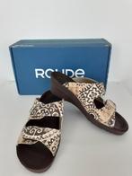 Mooie leren Rohde slippers 39, Kleding | Dames, Schoenen, Slippers, Rohde, Ophalen of Verzenden, Zo goed als nieuw