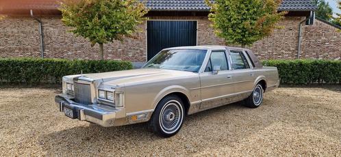 Lincoln Town Car 5.0 AUT Origineel Nederlandse auto met boek, Auto's, Lincoln, Particulier, Town Car, Airconditioning, Alarm, Bochtverlichting