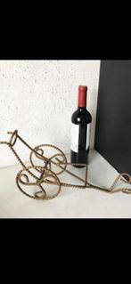 ambachtelijke VINTAGE MESSING (WIJN-)FLES HOUDER/SCHENKER, Ophalen of Verzenden, Zo goed als nieuw, Minder dan 5 flessen, Metaal
