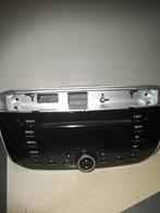 Te koop een goede  auto radio  voor FIAT panda Evo 1.2. Pop, Ophalen of Verzenden, Zo goed als nieuw