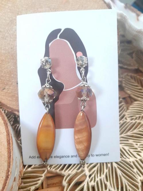 Nieuw! Okergeel, Sieraden, Tassen en Uiterlijk, Oorbellen, Nieuw, Overige materialen, Ophalen of Verzenden