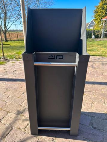 Aluminium pelletkit van Janco de Jong beschikbaar voor biedingen