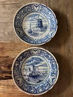 Twee wandborden Delfts blauw van Bosch voor Royal Sphinx, Antiek en Kunst, Ophalen of Verzenden