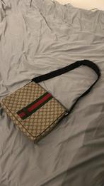 Gucci supreme Schoudertas, Ophalen of Verzenden, Zo goed als nieuw, Zwart
